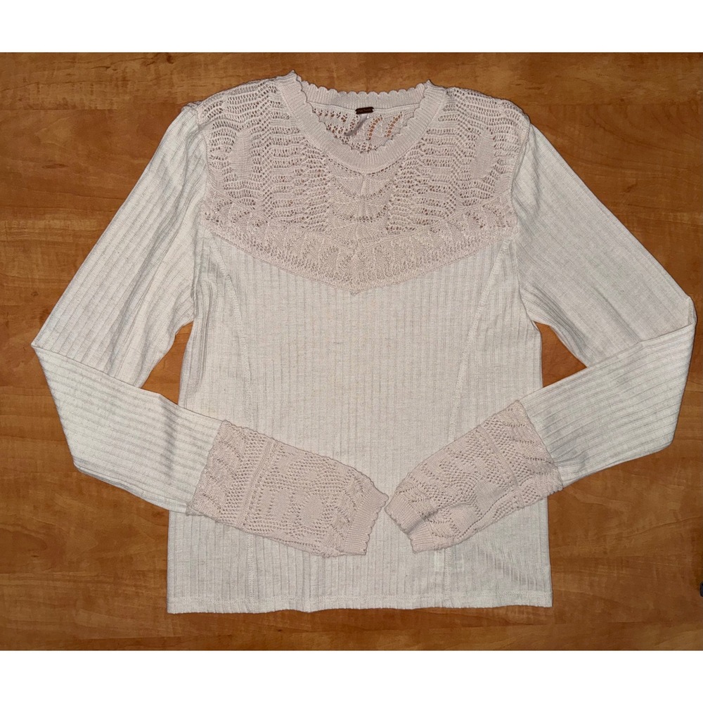 Free People Cream Ribbed Thermal Top‎ with Crochet Lace Yoke and Cuffs Size S